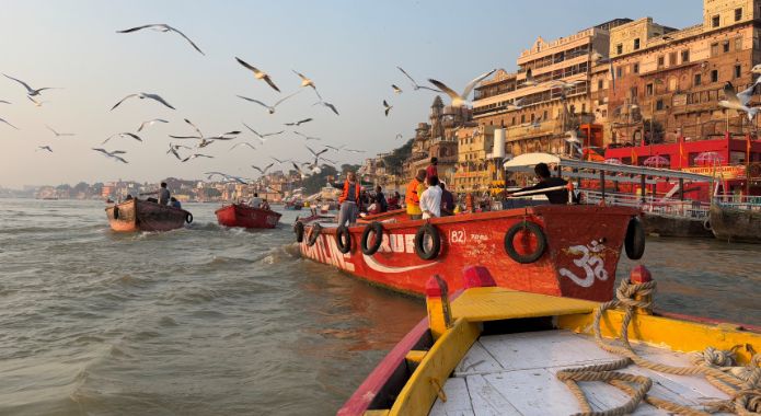INDE, LES MYSTÈRES DU GANGE AVENTURIERS VOYAGEURS