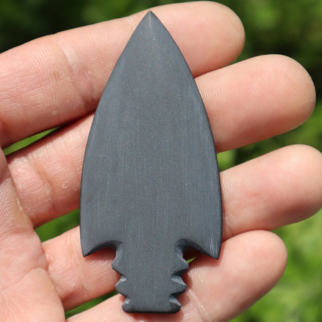 Fabrication de projectile en pierre polie