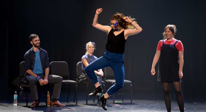 Match d’impro de gigue : innovation dans la tradition